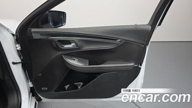 2016 Chevrolet 임팔라 — миниатюра 2