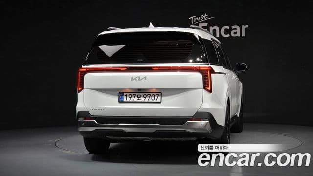 2024 Kia (Киа) The New Carnival 4th Gen — миниатюра 8