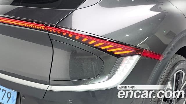 2022 Kia (Киа) EV6 — миниатюра 7