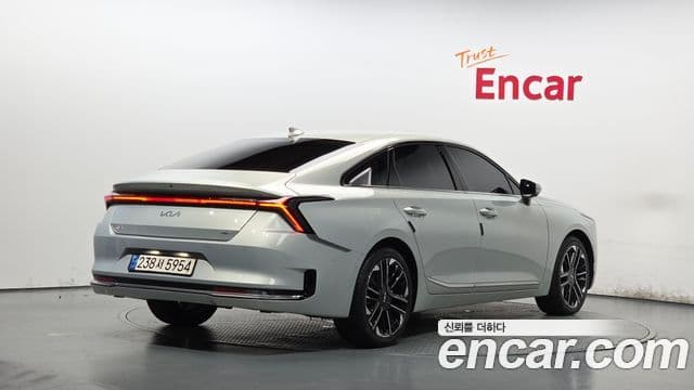 2025 Kia (Киа) The New K8 Hybrid — миниатюра 5