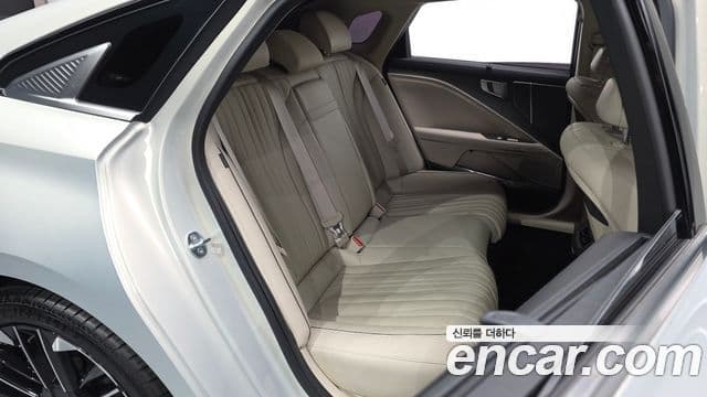 2025 Kia (Киа) The New K8 Hybrid — миниатюра 10