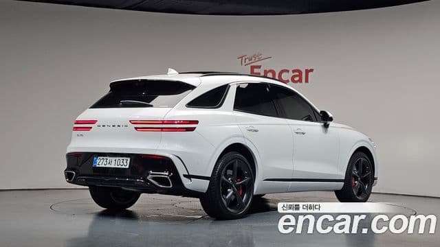 2025 Genesis GV70 — миниатюра 4