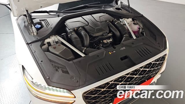 2025 Genesis GV70 — миниатюра 7