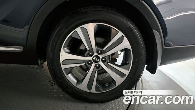 2017 Kia (Киа) The New Sorento — миниатюра 7