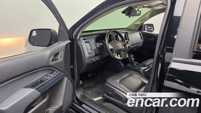 2022 Chevrolet 리얼 뉴 콜로라도 — миниатюра 7