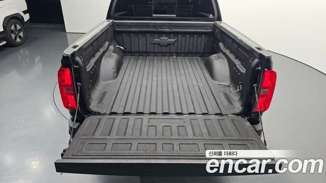 2022 Chevrolet 리얼 뉴 콜로라도 — миниатюра 9