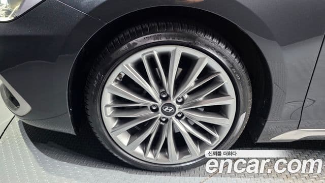 2017 Hyundai (Хёндэ) Grandeur IG — миниатюра 3