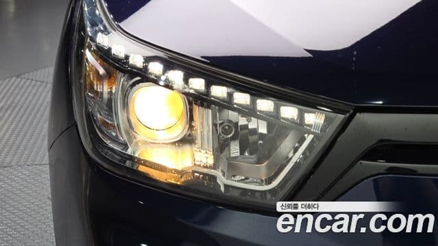 2019 SsangYong Tivoli Air — миниатюра 4