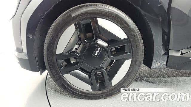 2023 Kia (Киа) EV9 — миниатюра 7