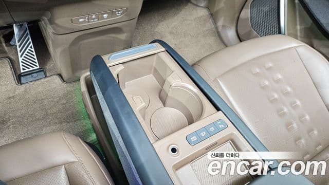 2023 Kia (Киа) EV9 — миниатюра 9