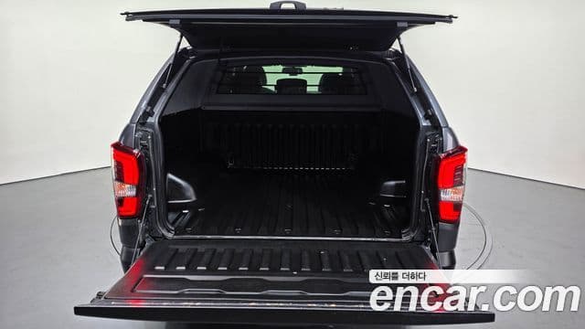 2023 SsangYong The New 렉스턴 스포츠 — миниатюра 10