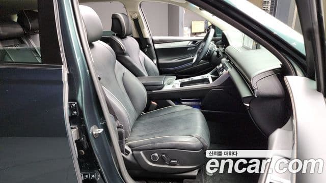 2022 Genesis GV80 — миниатюра 7