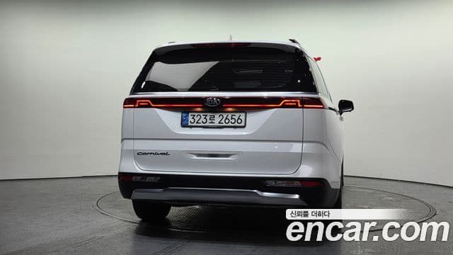 2020 Kia (Киа) Carnival 4th Gen — миниатюра 5