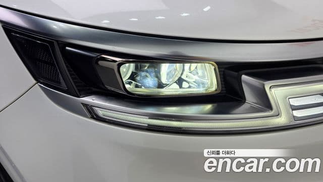 2020 Kia (Киа) Carnival 4th Gen — миниатюра 9