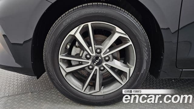 2024 Kia (Киа) The New K3 2nd Gen — миниатюра 2