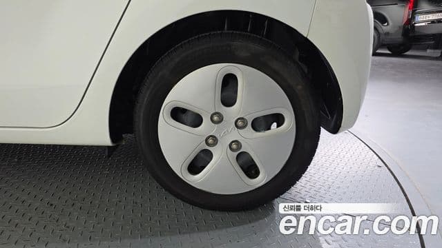 2022 Kia (Киа) The New Ray — миниатюра 8