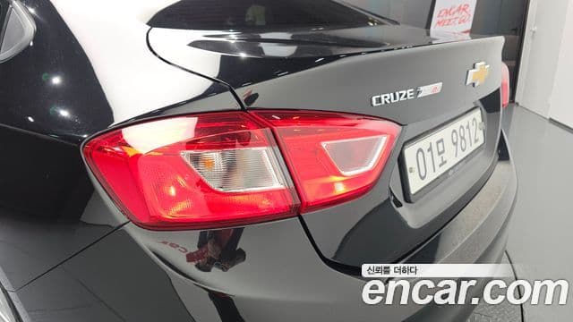 2017 Chevrolet All New 크루즈 — миниатюра 2