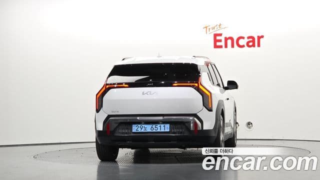 2024 Kia (Киа) EV3