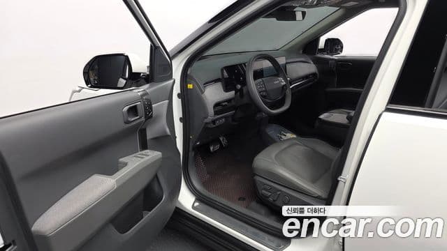 2024 Kia (Киа) EV3 — миниатюра 10