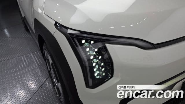 2024 Kia (Киа) EV3 — миниатюра 2