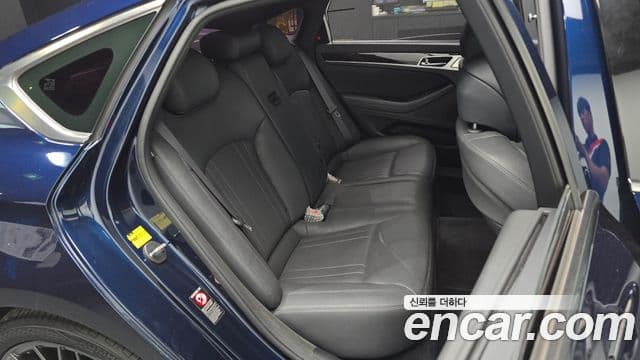 2018 Genesis G80 — миниатюра 10