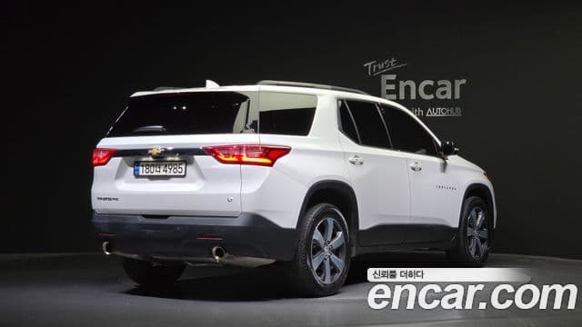 2021 Chevrolet 트래버스 — миниатюра 4