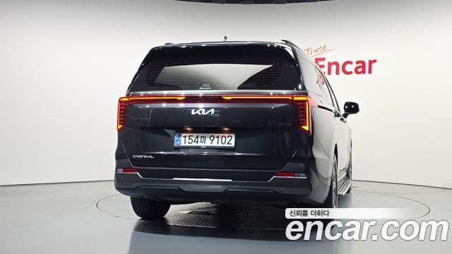 2023 Kia (Киа) The New Carnival 4th Gen — миниатюра 5