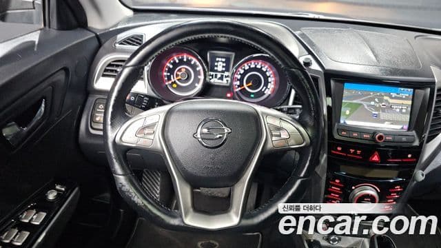 2015 SsangYong Tivoli — миниатюра 10