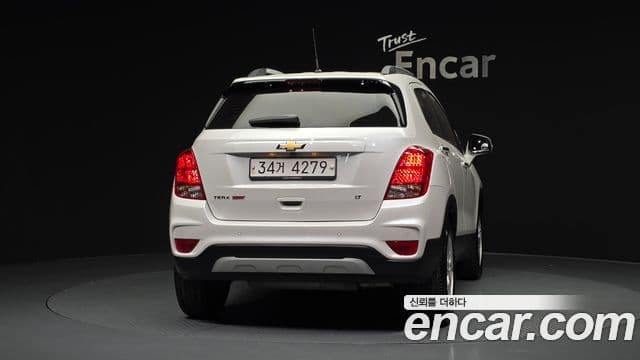 2017 Chevrolet The New Trax — миниатюра 3