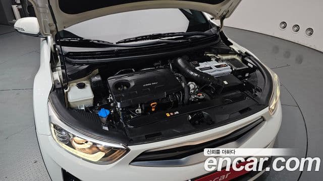 2018 Kia (Киа) 스토닉 — миниатюра 8