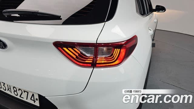 2018 Kia (Киа) 스토닉 — миниатюра 4
