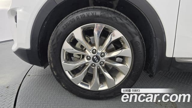 2017 Kia (Киа) The New Sorento — миниатюра 6