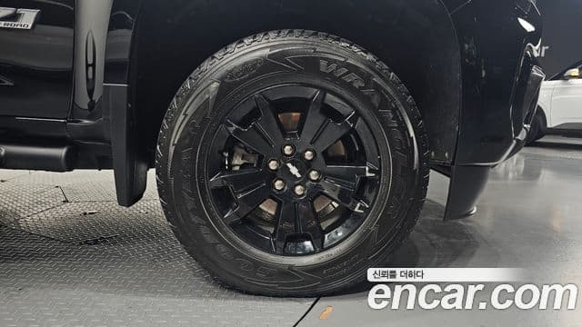 2022 Chevrolet 리얼 뉴 콜로라도 — миниатюра 5