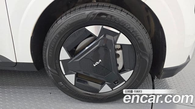 2024 Kia (Киа) The New Carnival 4th Gen — миниатюра 4