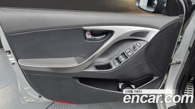 2010 Hyundai (Хёндэ) Avante MD — миниатюра 10