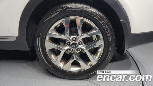 2019 Kia (Киа) The New Sorento — миниатюра 5
