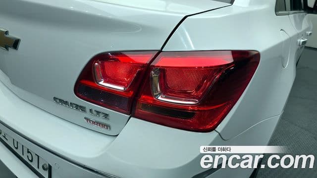 2016 Chevrolet 어메이징 뉴 크루즈 — миниатюра 7