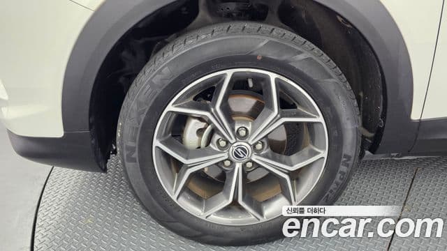 2021 SsangYong 뷰티풀 코란도 — миниатюра 7