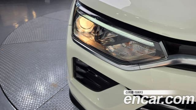 2021 SsangYong 뷰티풀 코란도 — миниатюра 4