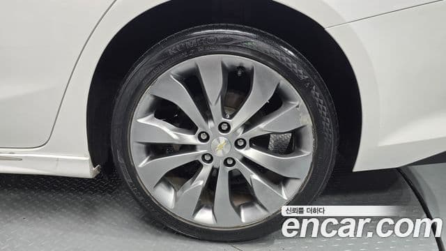 2016 Chevrolet All New Malibu — миниатюра 2