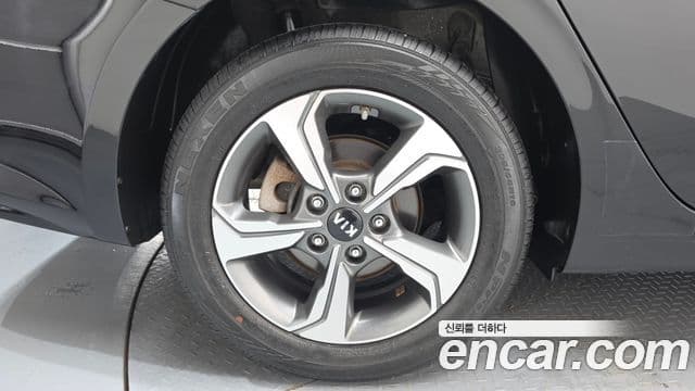 2018 Kia (Киа) All New K3 — миниатюра 9