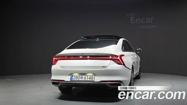 2024 Kia (Киа) K8 Hybrid — миниатюра 6