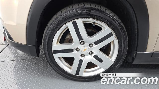 2011 Chevrolet 올란도 — миниатюра 5
