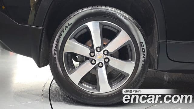 2021 Chevrolet 트래버스 — миниатюра 3
