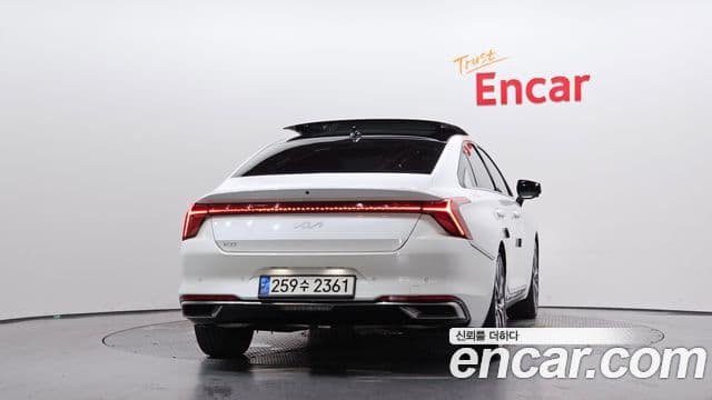 2022 Kia (Киа) K8 — миниатюра 7