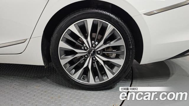 2022 Kia (Киа) K8 — миниатюра 5