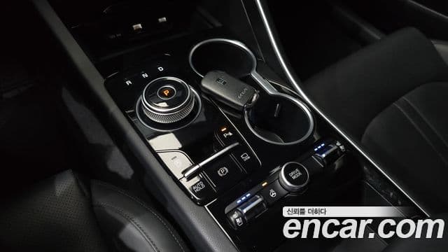 2022 Kia (Киа) K5 3rd Gen — миниатюра 10