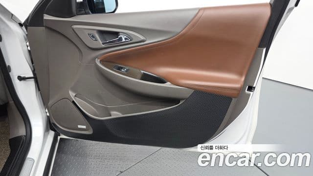 2017 Chevrolet All New Malibu — миниатюра 10