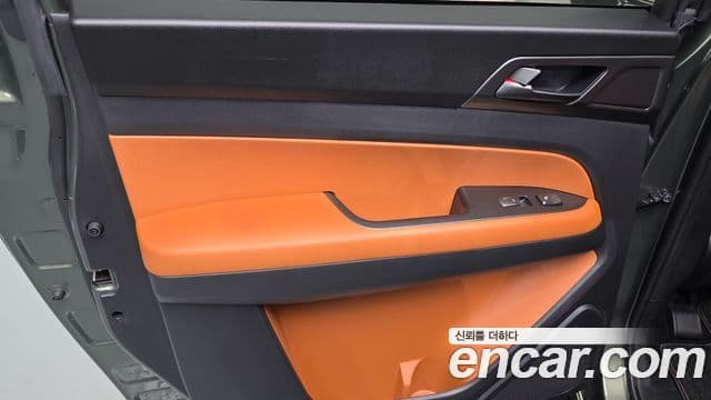 2021 SsangYong The New 렉스턴 스포츠 칸 — миниатюра 10