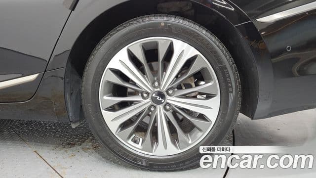 2023 Kia (Киа) K8 Hybrid — миниатюра 8